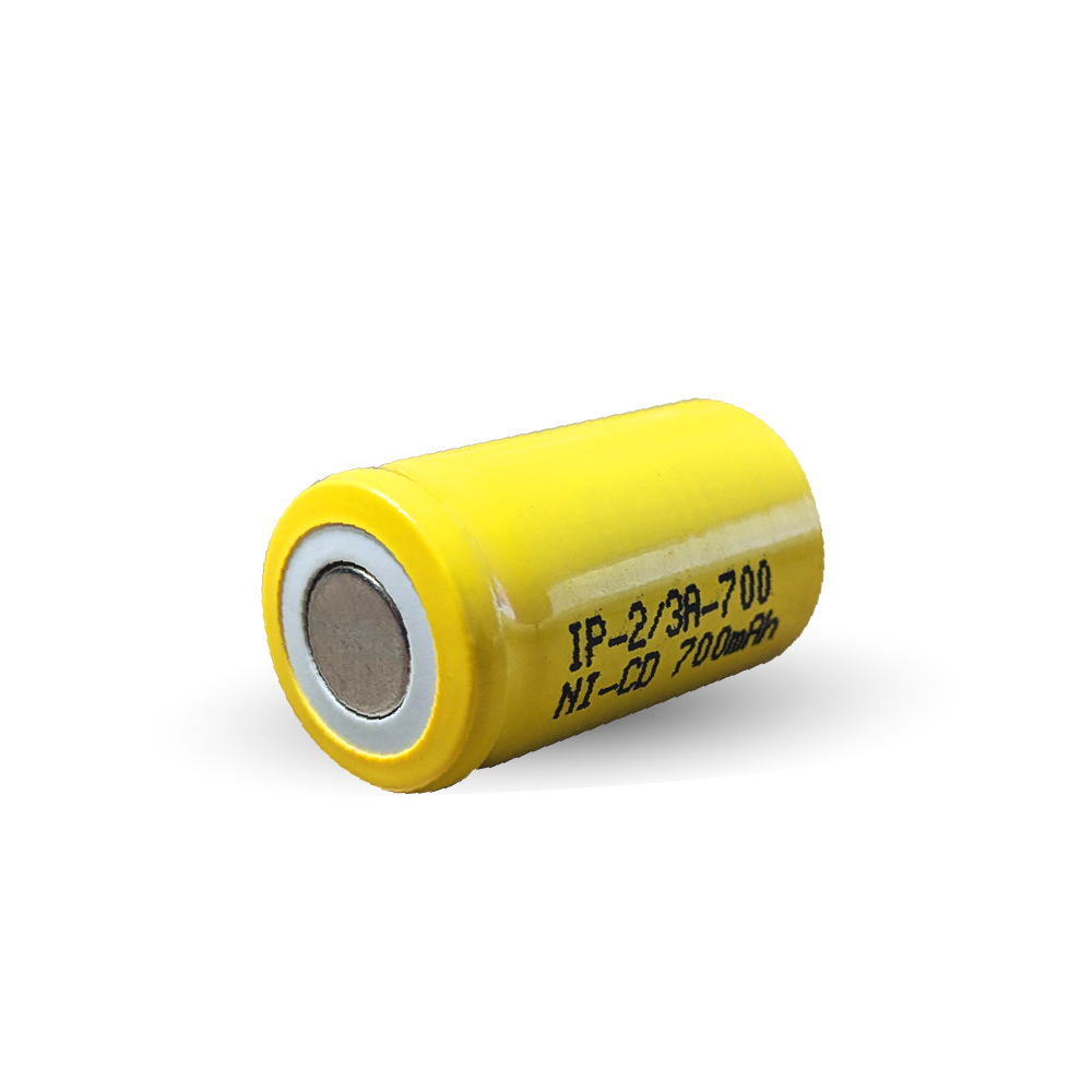 IP Power 2/3 A 700mAh Ni-Cd Flat Top Battery