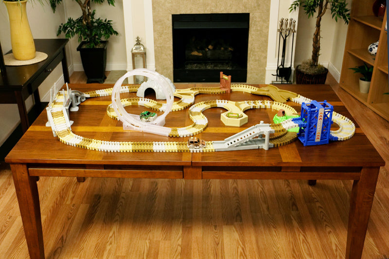 Flipo Bend A Path 360 Loop-de-Loop Clear Track Expansion Pack with Green 5LED trick SUV